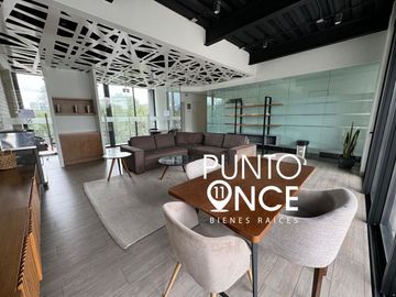 Loft con balcón en venta en Av. Revolución.