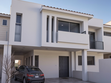 Casa en Venta en Pedregal de Schoenstatt, Corregidora. Hermosa, Gran Ubicación.