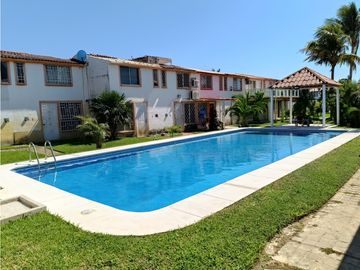 VENTA CASA JOYAS DEL MARQUES LLANO LARGO ACAPULCO