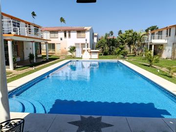 VENTA CASA JOYAS DEL MARQUES LLANO LARGO ACAPULCO