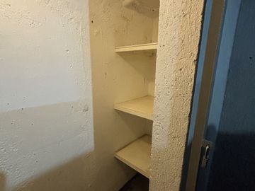 Venta de Amplio Departamento en parte baja de Calzada de las Águilas