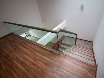CASA EN VENTA EN JACARANDAS TRES MARIAS, MORELIA