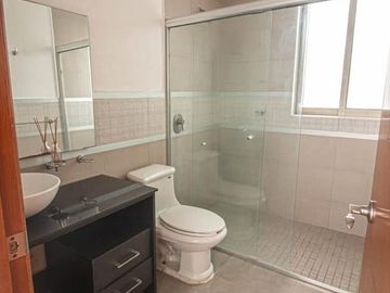 CASA EN VENTA EN JACARANDAS TRES MARIAS, MORELIA