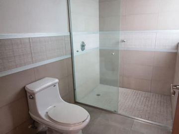 CASA EN VENTA EN JACARANDAS TRES MARIAS, MORELIA