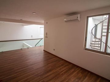 CASA EN VENTA EN JACARANDAS TRES MARIAS, MORELIA