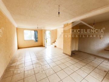 VENTA DE CASA EN VILLAS DEL PEDREGAL