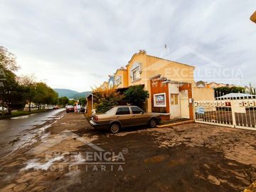 VENTA DE CASA EN VILLAS DEL PEDREGAL