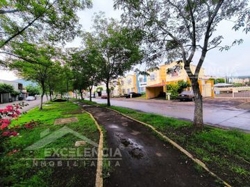 VENTA DE CASA EN VILLAS DEL PEDREGAL