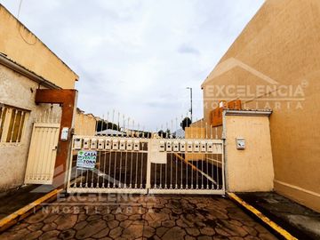 VENTA DE CASA EN VILLAS DEL PEDREGAL