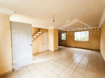 VENTA DE CASA EN VILLAS DEL PEDREGAL
