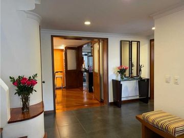 LINDA CASA EN CHIA, LUGAR DE ALTA VALORIZACIÓN.