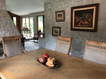 BELLA CASA CON PISCINA Y TERRAZAS EN EXCELENTE UBICACIÓN EN RINCONADA