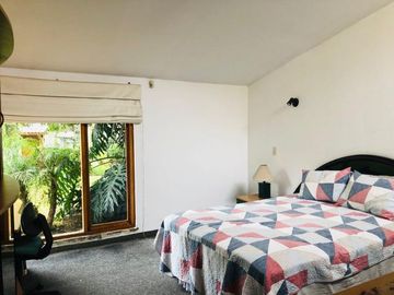 BELLA CASA CON PISCINA Y TERRAZAS EN EXCELENTE UBICACIÓN EN RINCONADA