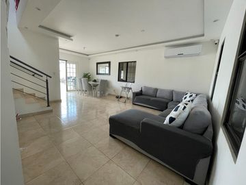 LAS CUMBRES / PH VISTAS DEL LAGO / 3 HABITACI. / 267m2 / TERRAZA / YG