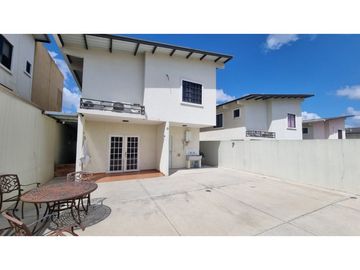 LAS CUMBRES / PH VISTAS DEL LAGO / 3 HABITACI. / 267m2 / TERRAZA / YG