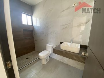 Casa en Venta en Privanzas Mirasierra