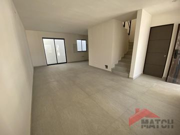 Casa Nueva en Venta en Privanzas Mirasierra