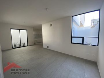 Casa en Venta en Privanzas Mirasierra