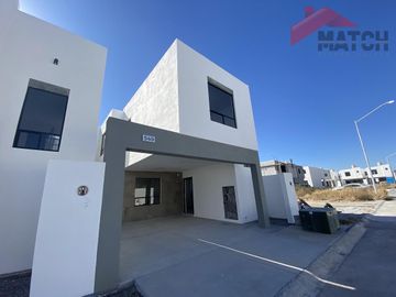 Casa en Venta en Privanzas Mirasierra