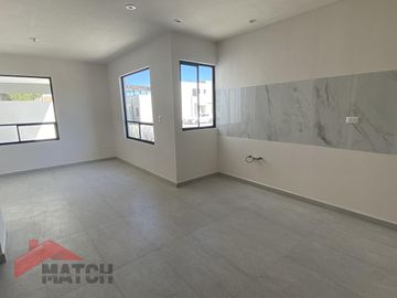 Casa en Venta en Privanzas Mirasierra