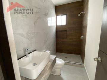 Casa en Venta en Privanzas Mirasierra
