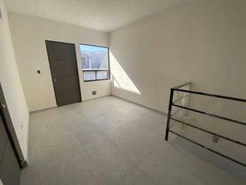Casa en Venta en Privanzas Mirasierra