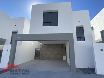 Casa en Venta en Privanzas Mirasierra