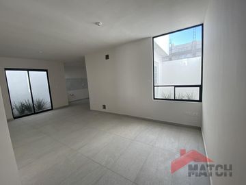 Casa en Venta en Privanzas Mirasierra