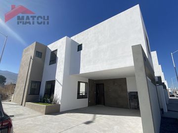 Casa en Venta en Privanzas Mirasierra