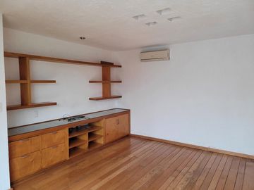 Casa RAMA1 en  Venta en Lomas Altas