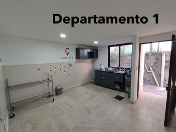 EDIFICIO - OLIVAR DEL CONDE. – EDIFICIO con 3 departamentos independientes