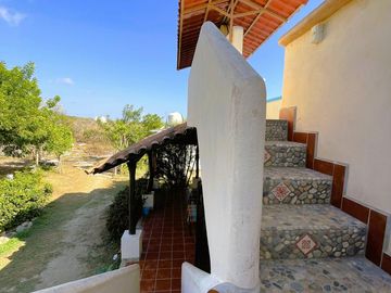 EN VENTA VILLA CARELLI SANTA ELENA, EL TULE, PUERTO ESCONDID, OAXACA