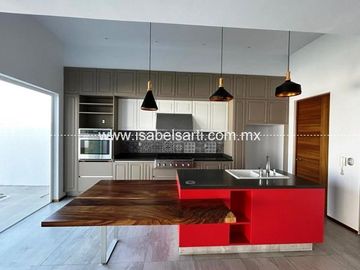 CASA EN VENTA EN MISIÓN CONCÁ