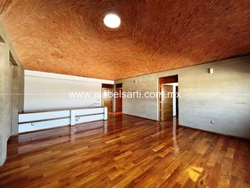CASA EN VENTA EN MISIÓN CONCÁ