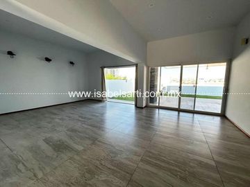 CASA EN VENTA EN MISIÓN CONCÁ