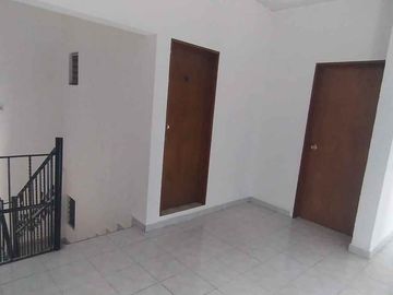 Venta de Casa Sola con Locales Comerciales Ahuatepec