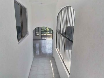 Venta de Casa Sola con Locales Comerciales Ahuatepec
