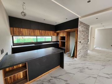 Casa en Venta en Lomas de Atzingo