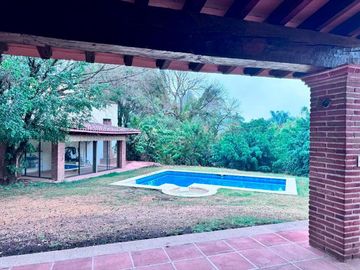 Casa en Venta en San Isidro Loma Bonita