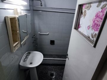 Casa PH en venta en Ramos Mejia Sur