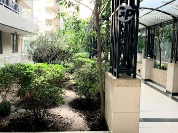 Departamento en Venta en Cercano a metro Santa Lucía, entre Curicó y Antonio Tocornal