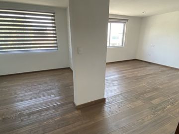 Venta casa en Fracc. Altavista. Entrada a Lomas I, Periférico y Atlixcayotl