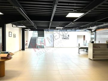 Venta de Espacio Corporativo en excelente ubicación de Qro