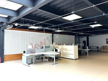 Venta de Espacio Corporativo en excelente ubicación de Qro