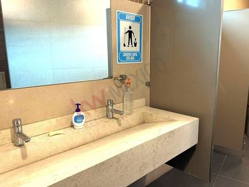 Venta de Espacio Corporativo en excelente ubicación de Qro