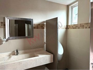 Venta de Espacio Corporativo en excelente ubicación de Qro