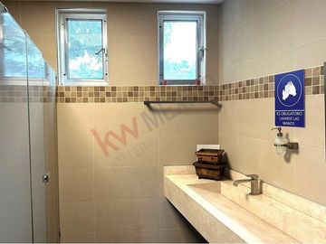 Venta de Espacio Corporativo en excelente ubicación de Qro