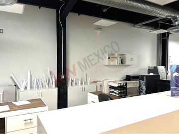 Venta de Espacio Corporativo en excelente ubicación de Qro