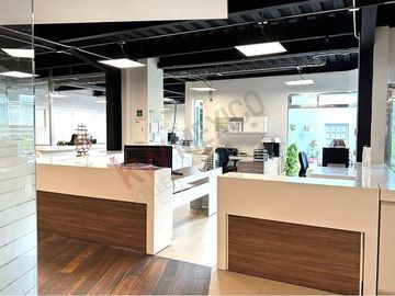Venta de Espacio Corporativo en excelente ubicación de Qro