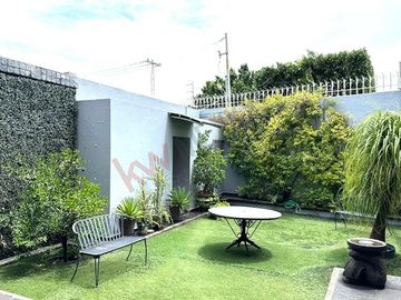 Venta de Espacio Corporativo en excelente ubicación de Qro